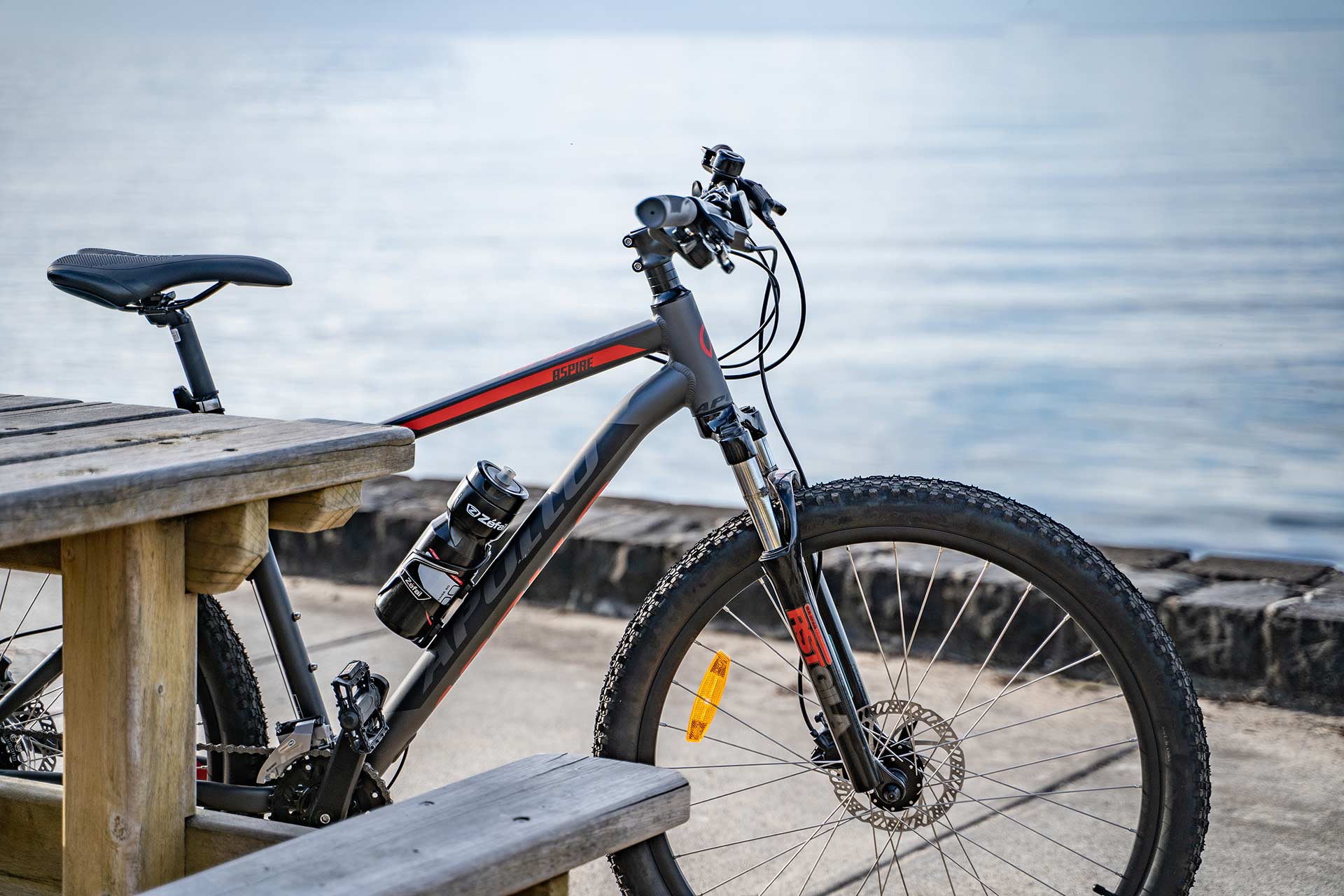 apollo mountain bike price